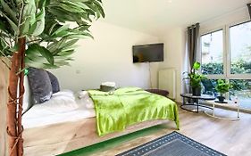 Wohlfuehl-Apartment Mit Kostenfreier Tiefgarage, Wifi & Terrasse
