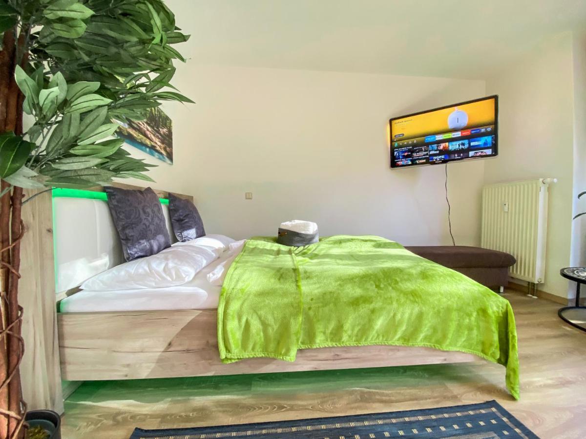 Wohlfuehl-Apartment Mit Kostenfreier Tiefgarage, Wifi & Terrasse Leipzig Buitenkant foto