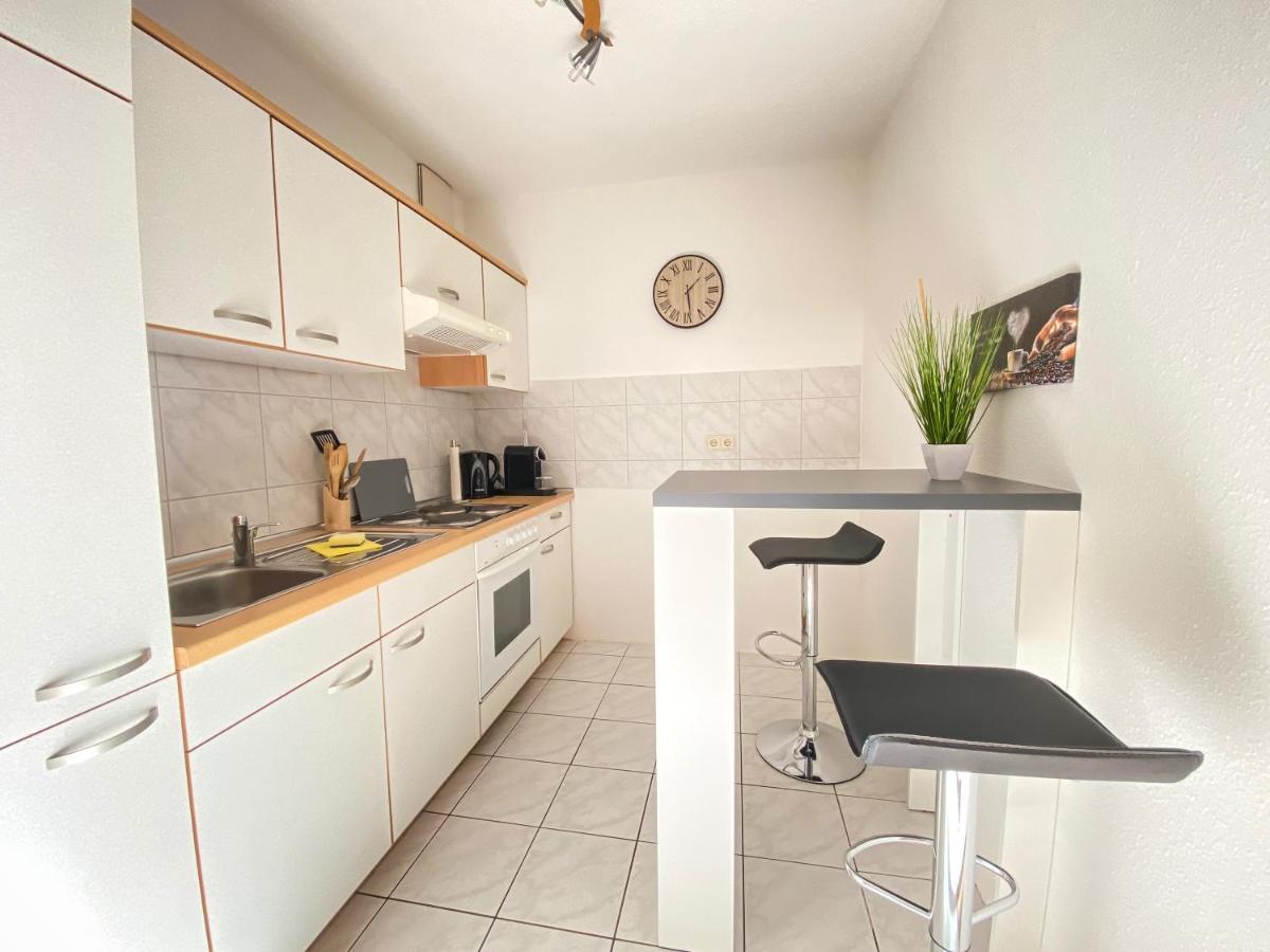 Wohlfuehl-Apartment Mit Kostenfreier Tiefgarage, Wifi & Terrasse Leipzig Buitenkant foto