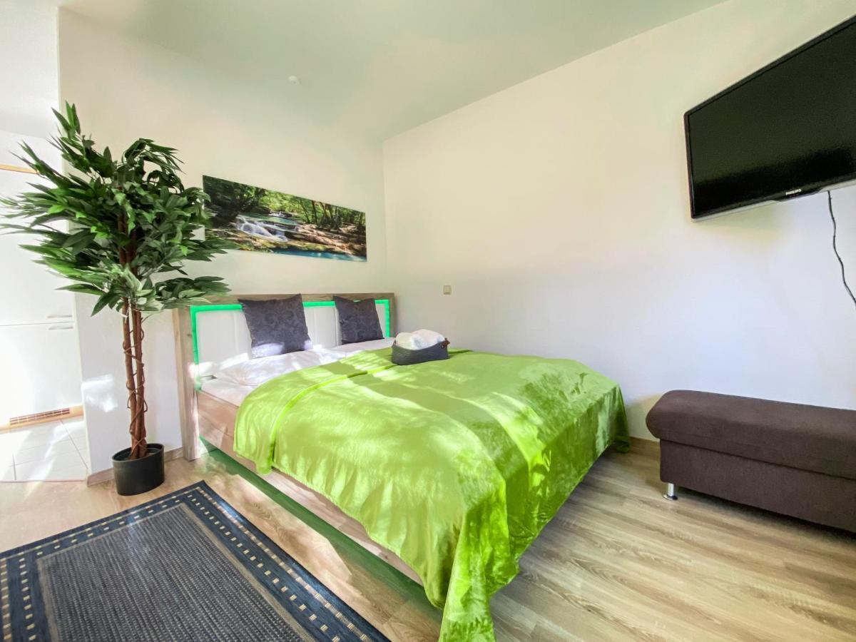 Wohlfuehl-Apartment Mit Kostenfreier Tiefgarage, Wifi & Terrasse Leipzig Buitenkant foto