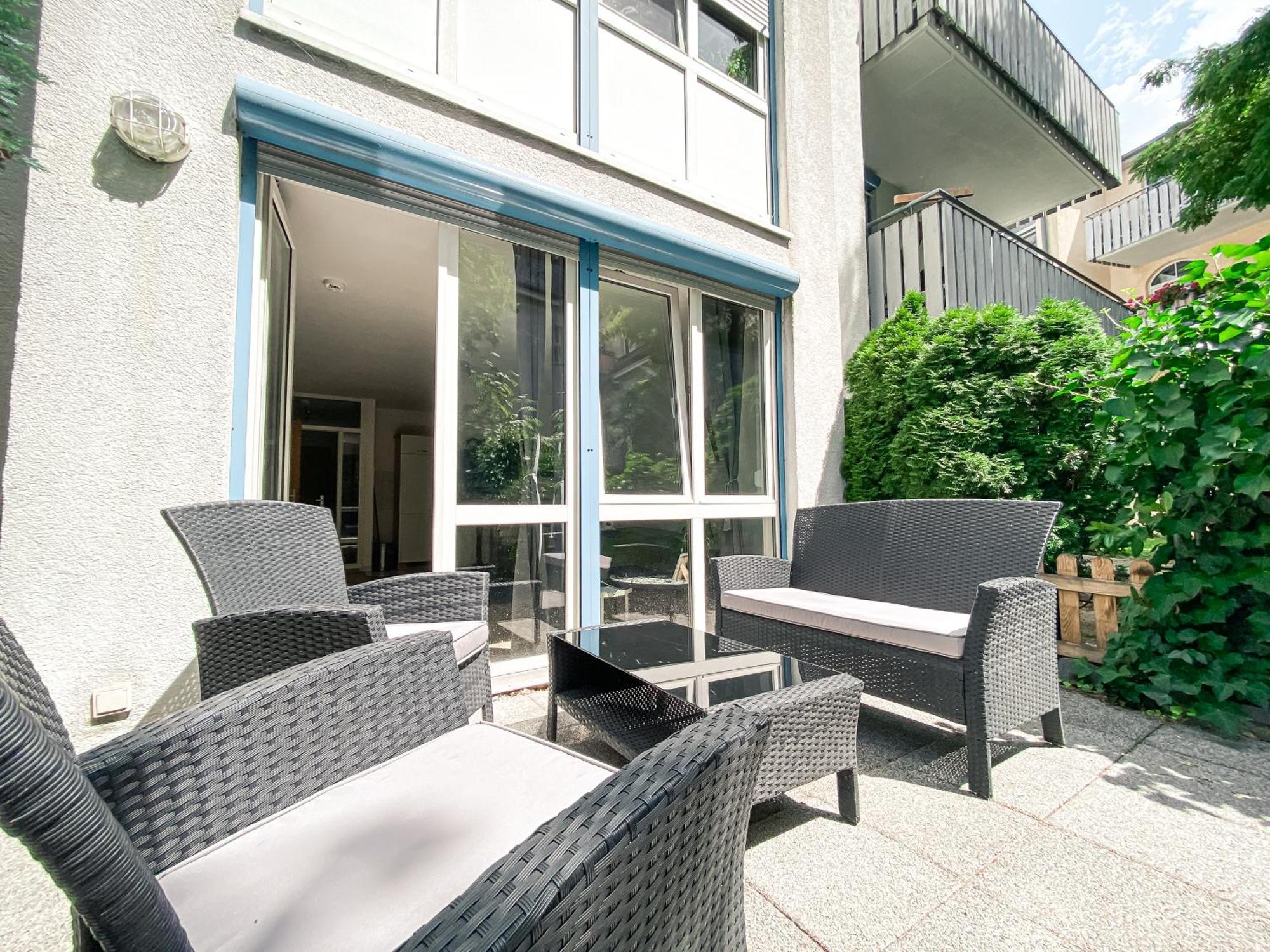 Wohlfuehl-Apartment Mit Kostenfreier Tiefgarage, Wifi & Terrasse Leipzig Buitenkant foto